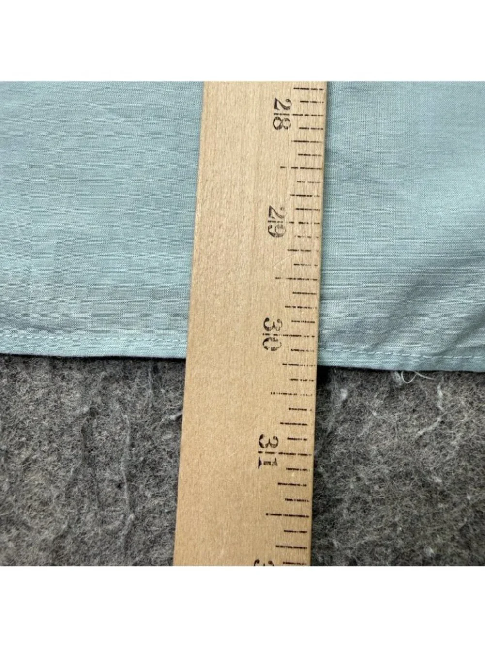 J.Crew Lightweight Button-Down Shirt Men XL Light Blue Slim Fit Performance
